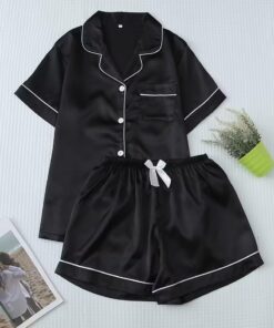 Conjunto de Pijama de satén de Seda para Mujer, Pijama de 2 Piezas a Juego, Ropa de Dormir de Verano a Juego, Camisa con Botones y Pantalones Cortos (Negro, M)