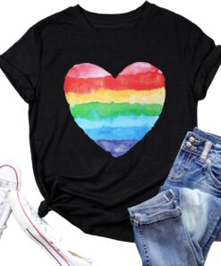hohololo Camisa de orgullo LGBT para mujer, diseño de corazón arcoíris, camiseta informal de manga corta para mujer